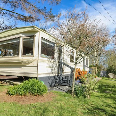 Fron Dderw Caravan Holyhead Εξωτερικό φωτογραφία