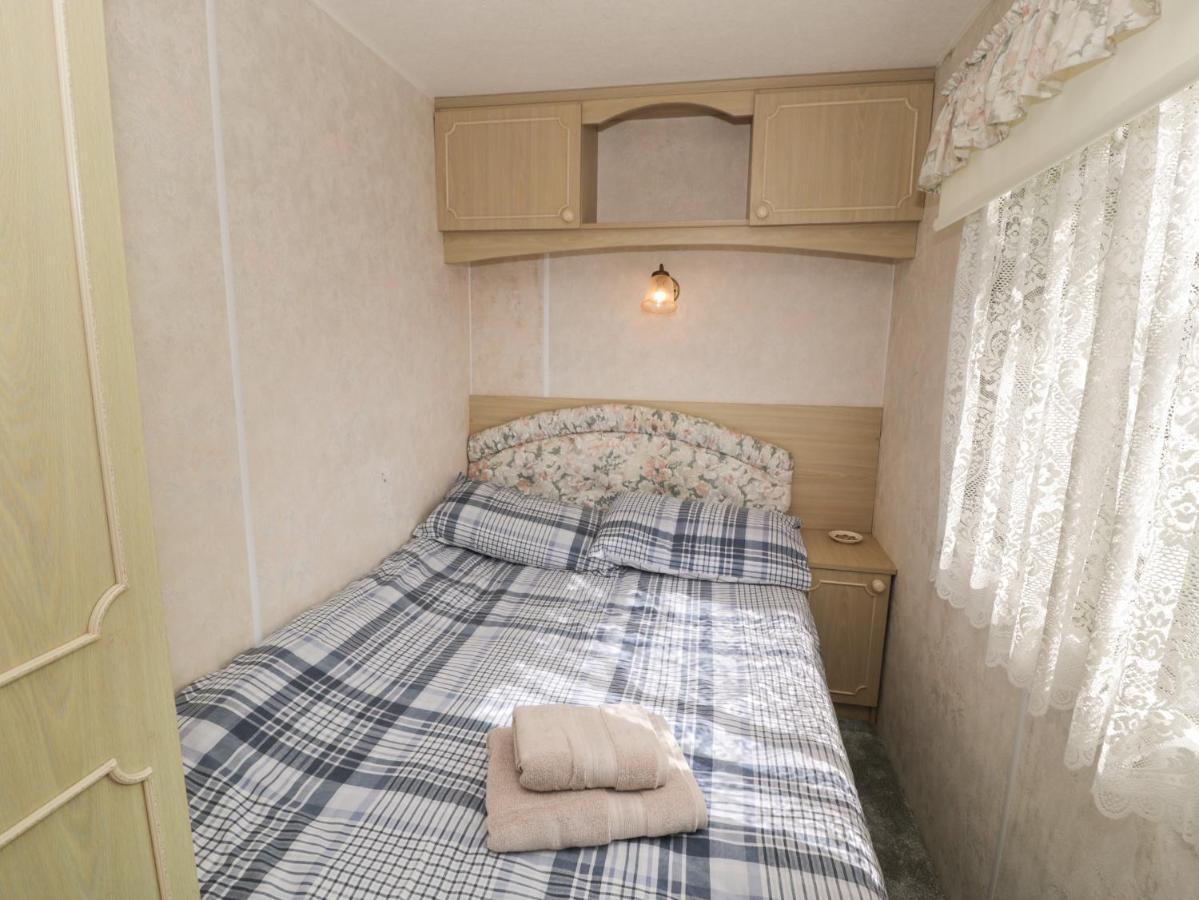 Fron Dderw Caravan Holyhead Εξωτερικό φωτογραφία