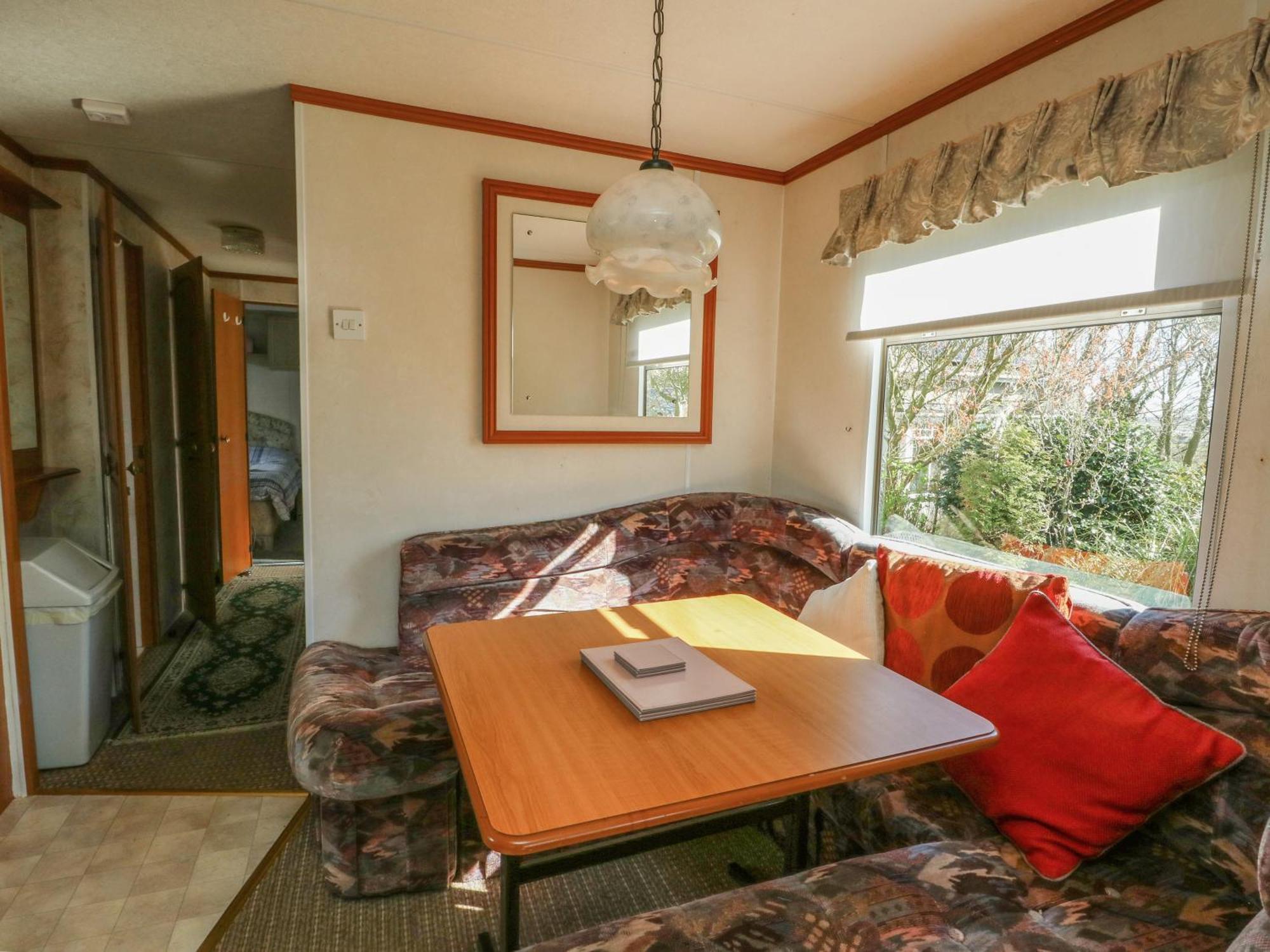 Fron Dderw Caravan Holyhead Εξωτερικό φωτογραφία