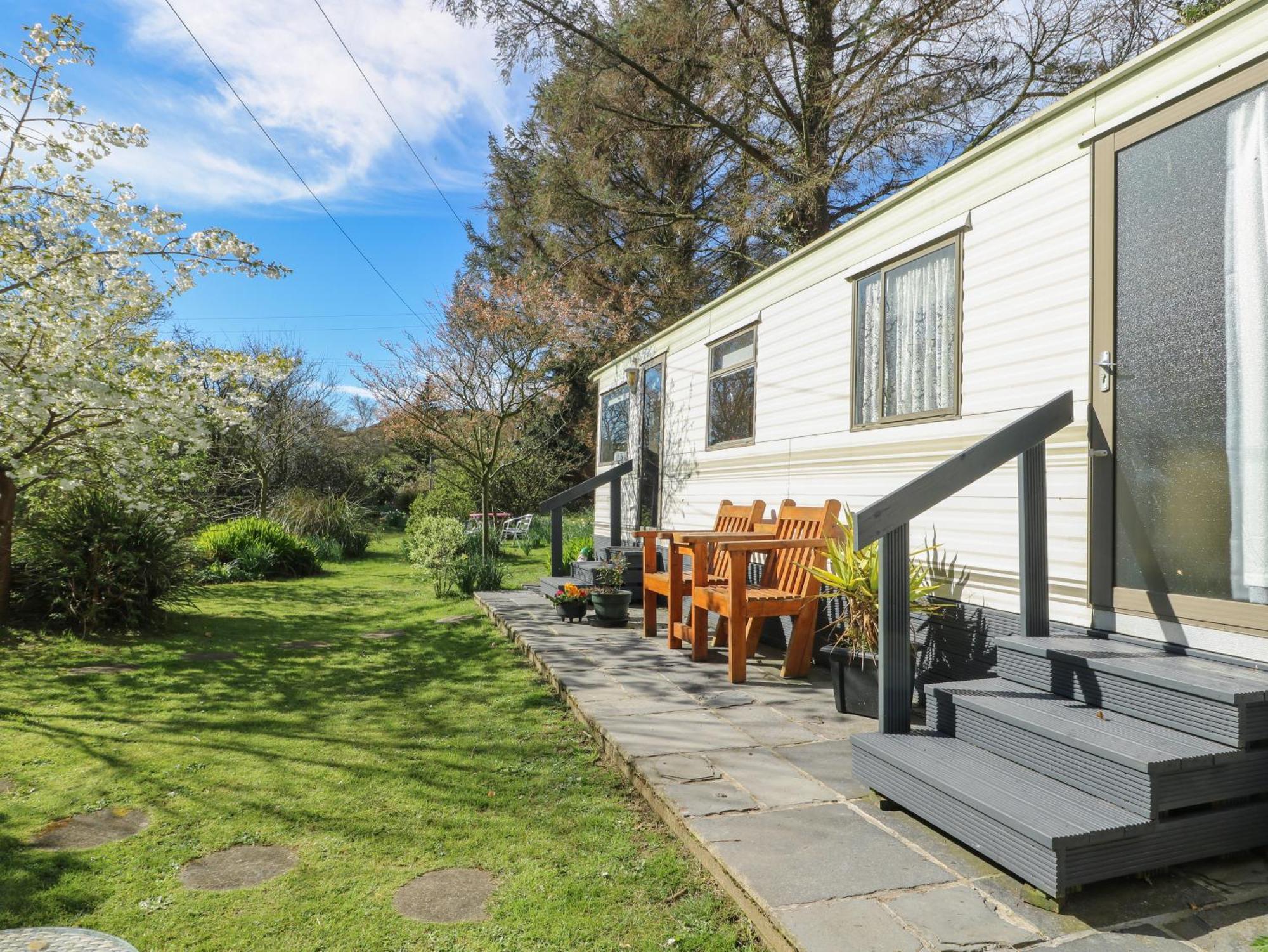 Fron Dderw Caravan Holyhead Εξωτερικό φωτογραφία