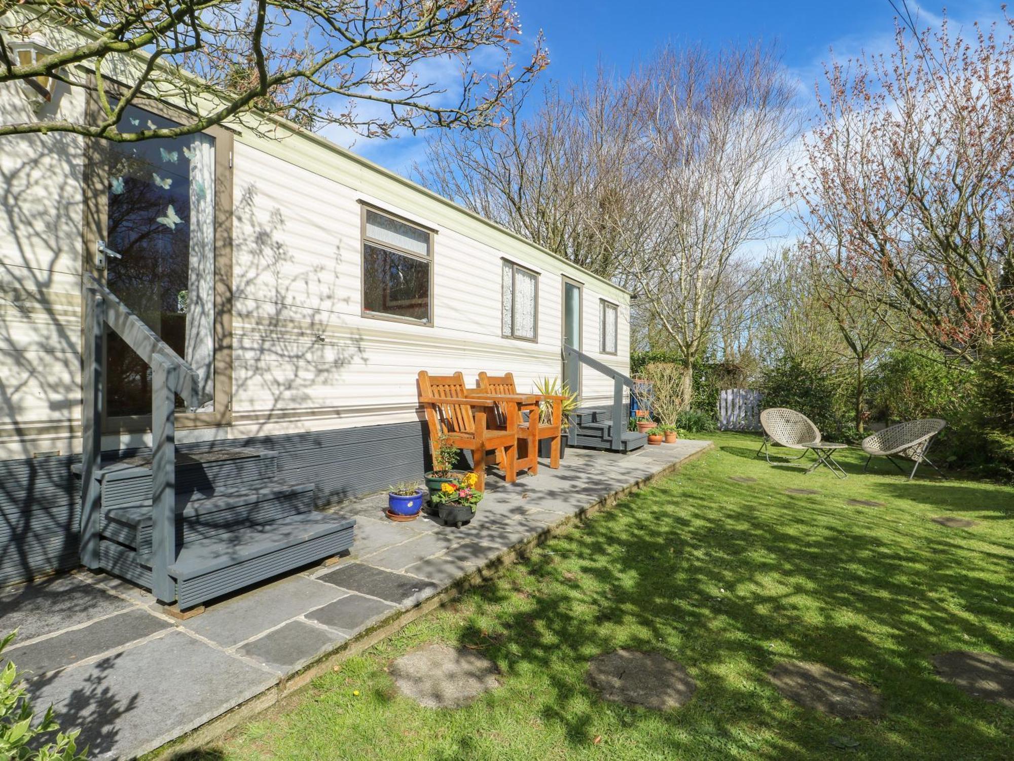 Fron Dderw Caravan Holyhead Εξωτερικό φωτογραφία